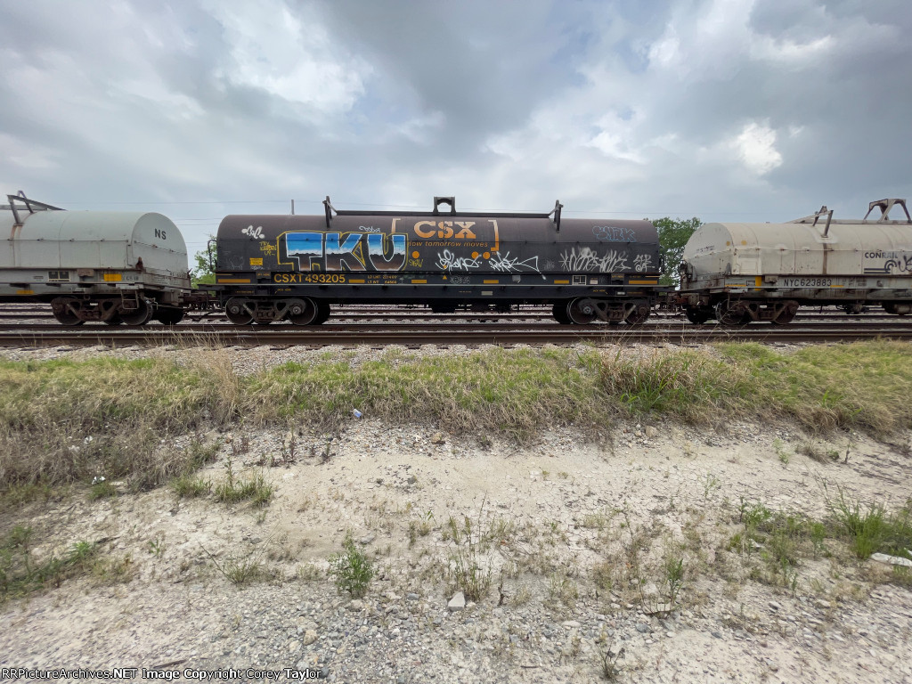 CSXT 493205